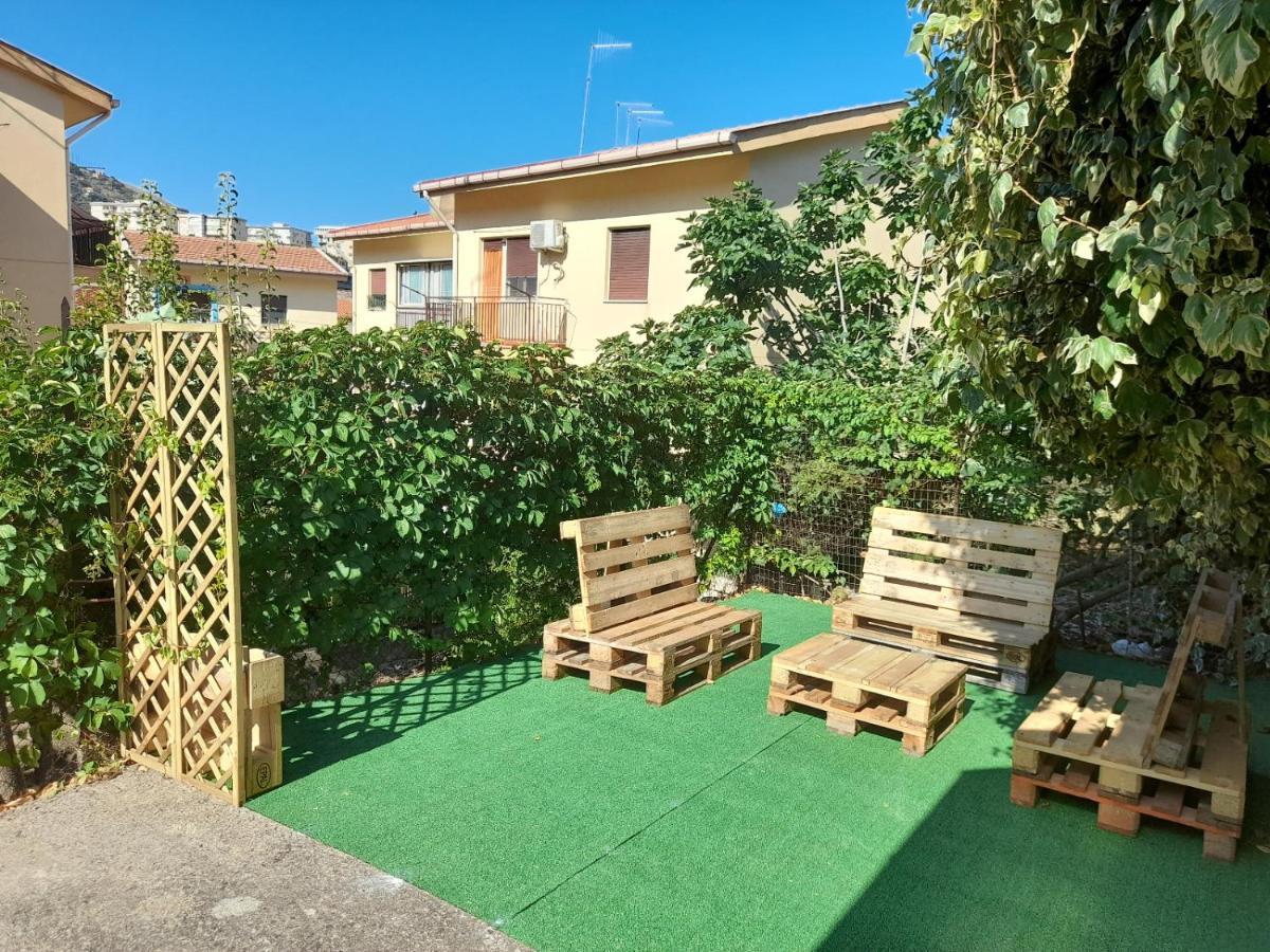 Lisetta'S House Apartment Monreale Bagian luar foto