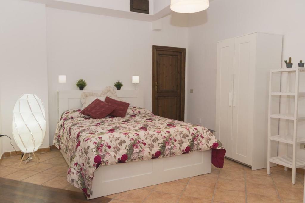 Lisetta'S House Apartment Monreale Bagian luar foto